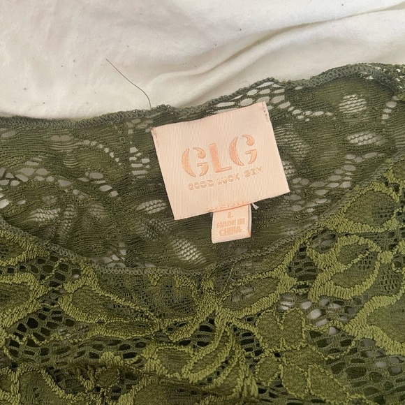 Women's Green Lace Top - Picture 2 of 3